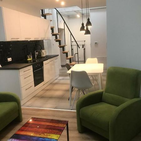 Klimatyczny Apartament Przy Bochenskim Rynku. บอชเนีย ภายนอก รูปภาพ