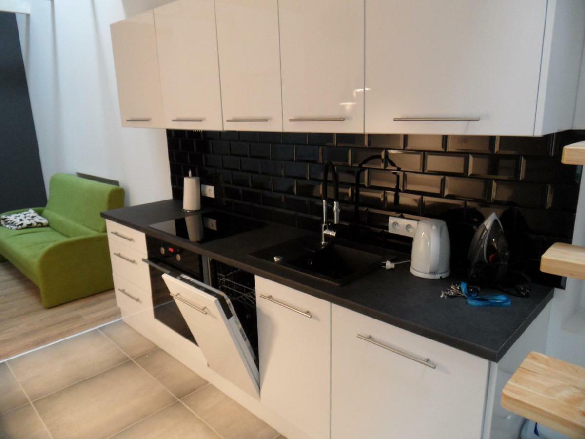 Klimatyczny Apartament Przy Bochenskim Rynku. บอชเนีย ภายนอก รูปภาพ