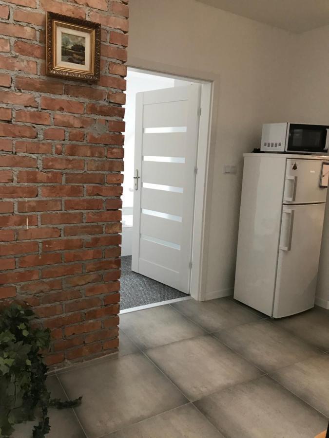 Klimatyczny Apartament Przy Bochenskim Rynku. บอชเนีย ภายนอก รูปภาพ